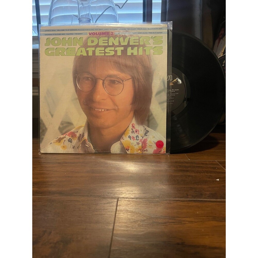 Lot of 2 John Denver vinyl LPs ALWAYS OPEN TO OFFERS!!!